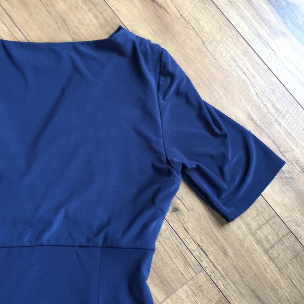 EVAN-PICONE DRESS - Picture 6 of 8